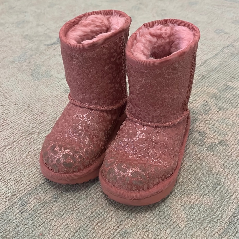 Ugg toddler boots-pink glitter cheetah